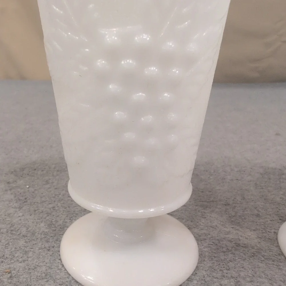 Vintage Milk Glass Harvest Grape Footed Juice Tumblers White Set of 2 - Picture 2 of 6